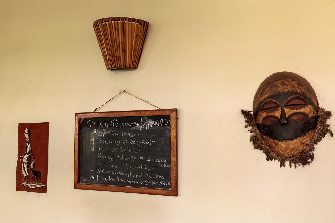 Travellers Rest Hotel Kisoro Екстериор снимка